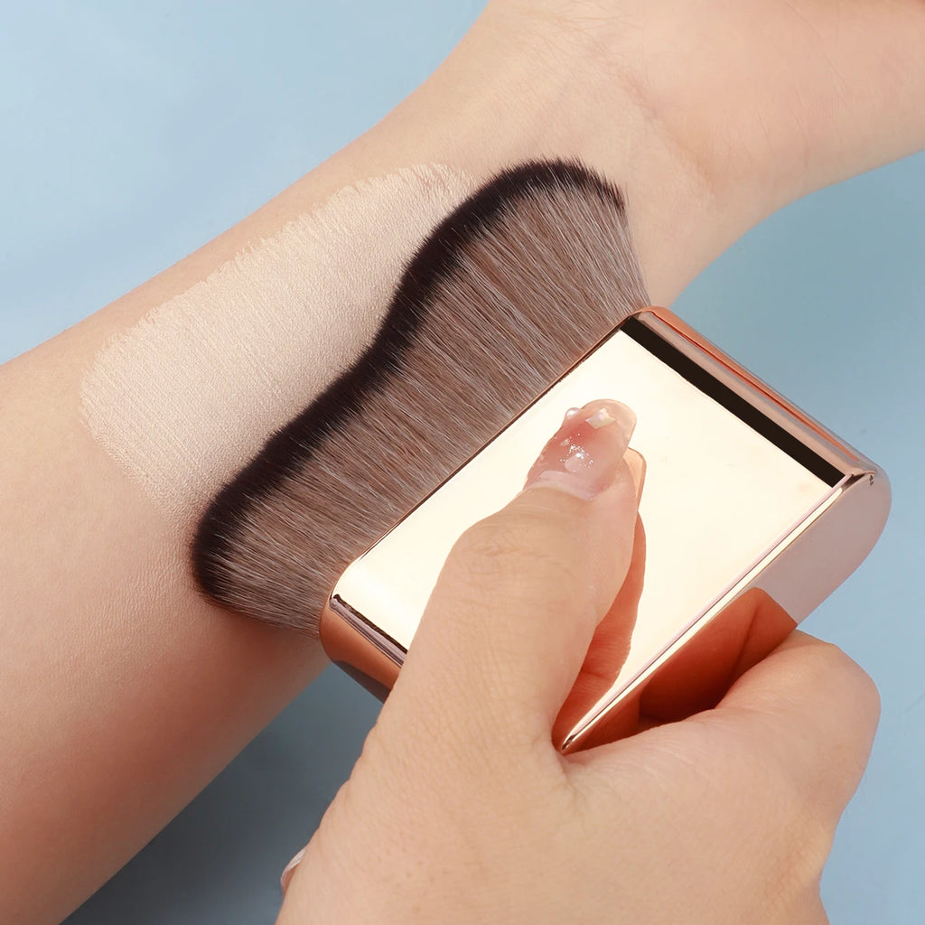 Foundation Brush, 1pcs Plastic Creative wave Fit Perfectly Cosmetic Brush at home or On-the-Go